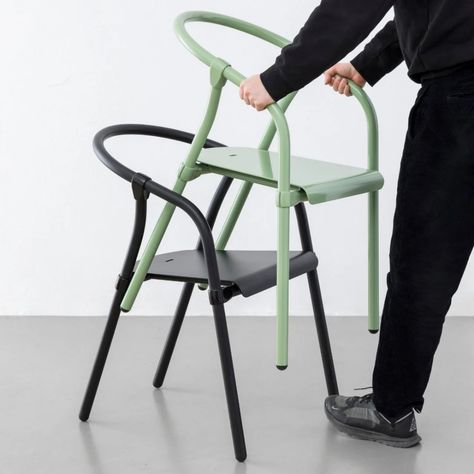 Tube Chair, Minimal Chair, Stackable Furniture, Welded Furniture, Aluminum Chairs, Stackable Chairs, Bistro Chairs, Royal College Of Art, Smart Furniture