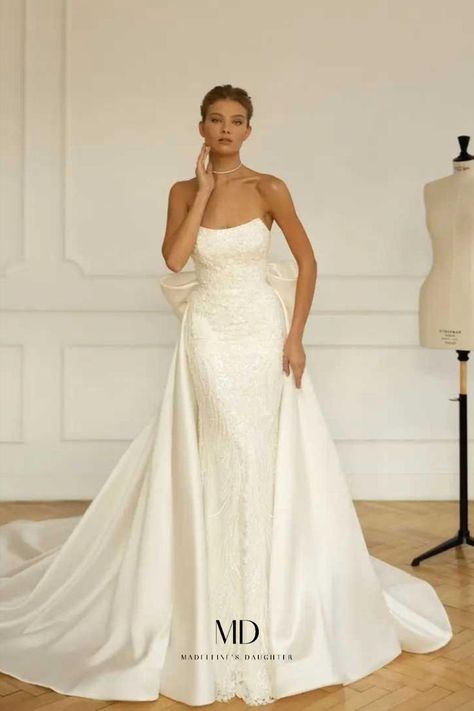 Lanvee by Eva Lendell is a fitted beaded wedding dress. Overskirt Wedding Dress, Wedding Dress Timeless, Wedding Dresses Beautiful, Cornish Wedding, Wedding Dress Beaded, Eva Lendel, Wedding Dress Strapless, Bride Groom Dresses, Eva Dress