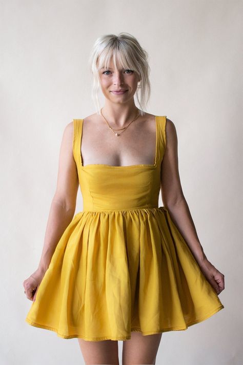 Square Neck Sleeveless Dress With Gathered Skirt and Removable - Etsy UK Dress Pdf Pattern, Couture Mode, Custom Wedding Dress, Diy Sewing Clothes, Dress Sewing, Dress Sewing Pattern, Feminine Design, Yellow Fabric, Gathered Skirt