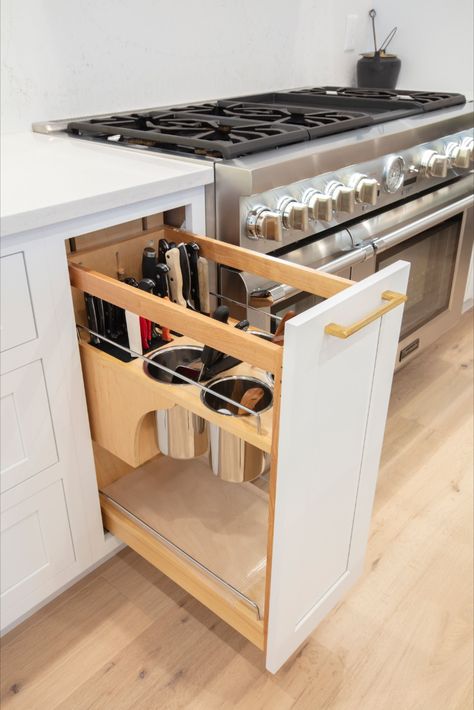 Decor Kitchen Ideas, Kitchen Island Storage, Makeover Kitchen, Kabinet Dapur, Small Kitchen Storage, Organization Kitchen, Sink Kitchen, Kitchen Pantry Design, Diy Kitchen Storage