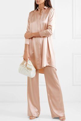 Satin Shirts, Olivia Von Halle, Rejina Pyo, Rose Pastel, Estilo Chic, Mini Robes, Satin Mini Dress, Work Wardrobe, Outfits Casuales