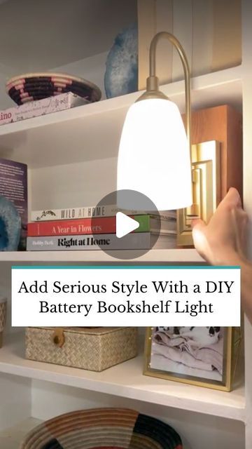 Book Shelf Lighting Ideas, Book Shelf Lights, Bookshelf Lighting Ideas, Lamp On Bookshelf, Bookshelf Lamp, Bookshelf Light, Shelf Lamp, Bookshelf Lighting, Diy Bookshelf