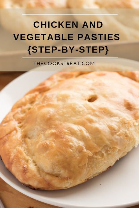 Pasty Recipe Chicken, Handheld Pies Savory, Chicken Pasties Recipes, Scottish Pastries, Pie Crust Meals, Pasties Recipes Michigan, Irish Pasties, Chicken Pasties, Pasty Recipe