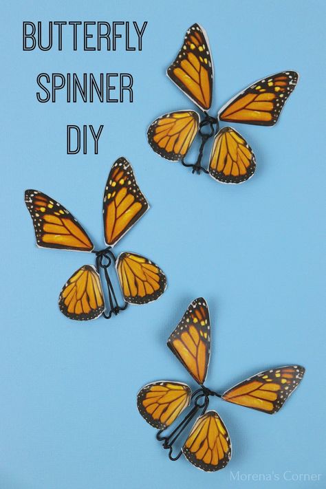 Make a butterfly fidget spinner DIY using a free printable, OnlineLabels.com sticker sheets, and craft wire. This spinning craft is mesmerizing! Spinning Butterfly Card, Flying Butterfly Card, Spinners Diy, Flying Butterfly, Butterfly Tutorial, Butterfly Printable, Diy Butterfly, Paper Butterflies, Paper Butterfly