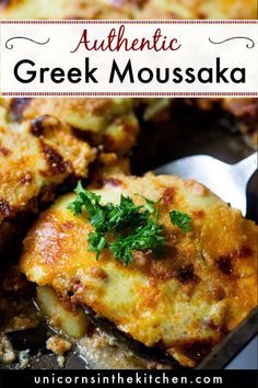 Moussaka is a classic Greek eggplant casserole that's super delicious. This traditional Greek recipe is made with eggplant, potatoes, ground meat and a delicious sauce. Check out our authentic moussaka recipe, it's SO GOOD! Every bite of this eggplant casserole is packed with so much flavor! Vegetarian moussaka recipe is also available in the instructions. Eggplant Moussaka Recipe, Moussaka Recept, Vegetarian Moussaka, Greek Eggplant, Eggplant Moussaka, Greek Moussaka, Eggplant Casserole, Greek Recipes Authentic, Greek Recipe