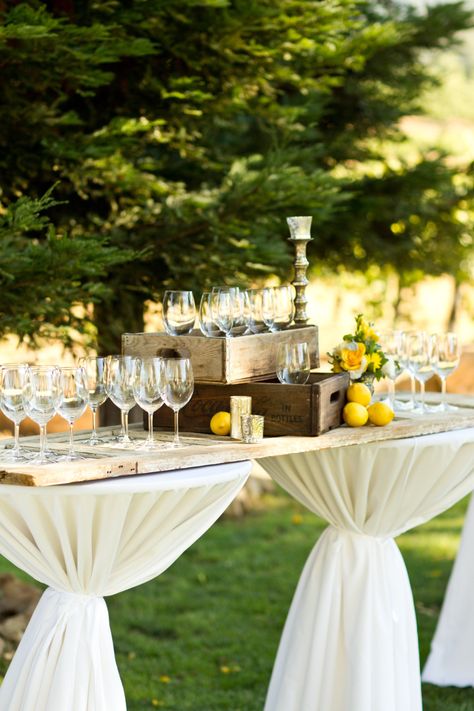 Cheap Backyard Wedding, Cocktail Table Decor, Cocktail Hour Decor, Cocktail Party Decor, Backyard Wedding Decorations, Backyard Wedding Ceremony, Cocktail Wedding Reception, Diy Backyard Wedding, Small Backyard Wedding