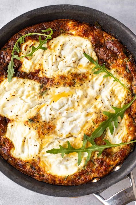 Ricotta Recipes Healthy, Frittata Recipes Baked, Brunch Frittata, Ricotta Frittata, Fritata Recipe, Frittata Recipes Breakfast, Vegetarian Italian Recipes, Onion Frittata, Vegetarian Brunch