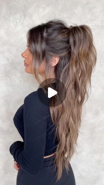 Chrissy Ellingson Rasmussen on Instagram: "Half up claw clip hair hack 😎💫 @briellebiermann wearing 22 inch @habithiddenextensions & @habithairx comfort wefts in caramel brownie & boston cream pie 🤩 habithairx.com" Tape In Extensions Ponytail, Hairdos With Clip In Extensions, Halo Hair Extensions Half Up, Half Up Hair With Clip In Extensions, Clip Half Up Half Down, Half Up Half Down With Claw Clip, Curled Hair Half Up Half Down, Half Up Half Down Hair With Clip, Messy Half Up Half Down Hair