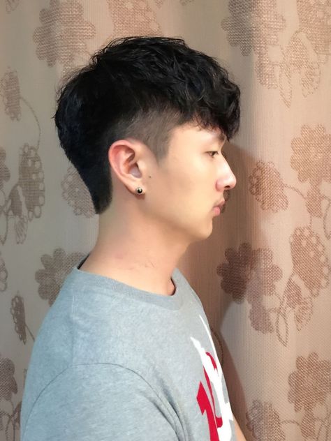 Mullet Haircut Mens Short, Two Block Mullet, Mullet Short Hair Men, Asian Hair Undercut, Block Haircut, Two Block Cut, Two Block Haircut, Mohawk Hairstyles Men, Undercut Long Hair