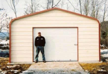 Red Garage Door, Metal Garage Kits, Red Garage, Metal Pole Barns, Metal Garage Buildings, Garage Door Sizes, Work Shop Building, Metal Building Home, Metal Garage