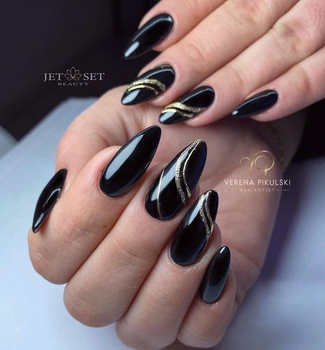 21  Classy Black and Gold Nails Ideas (2024) - DrExplains Black And Gold Nails Ideas, Gold Nails Ideas, Black Wedding Nails, Classy Black Nails, Black And Gold Nails, Golden Nail Art, Black French Nails, Black Gold Nails, Polka Dot Nail Designs