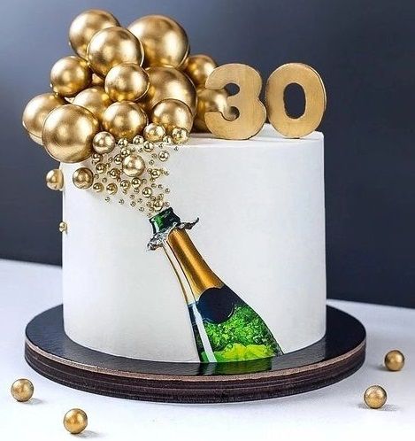 30th Birthday Cakes For Men, Pressure Cooker Cake, 40th Birthday Cakes For Men, 29th Birthday Cakes, Plum Cakes, Cooker Cake, Cake Design For Men, Modern Birthday Cakes, Cake Carrot