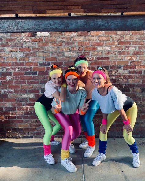 Workout 80s Outfit, Neon Workout Outfit 80s, Decade Day Outfits For School 70s, 80d Outfit, Cute 80s Outfits Party, 80s Spirit Day Outfit, 80 Dress Up Ideas 80s Party, Outfit 80s Mujer, 80s Theme Party Outfit For Women