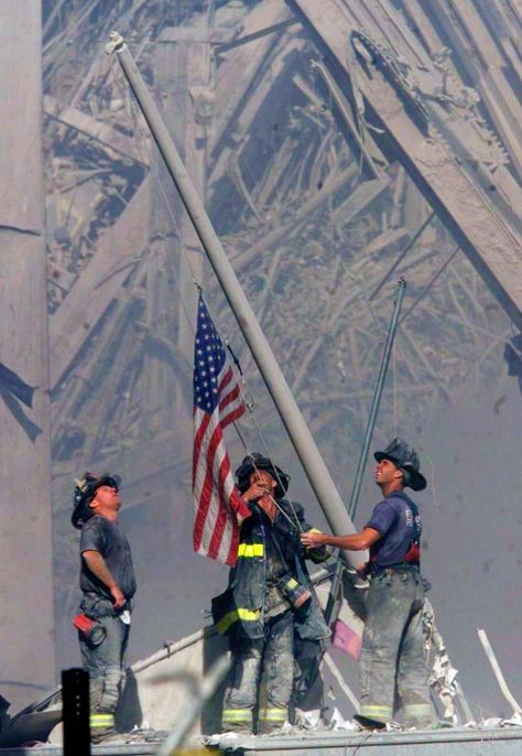 Stars & Stripes. "And I'm proud to be an American, where at least I know I'm free. And I won't forget the men who died, who gave that right to me." More freedom thoughts and quotes from Through Her Looking Glass Rodney King, Powerful Pictures, Ground Zeroes, We Will Never Forget, The American Flag, Twin Towers, Iconic Photos, World Trade, World Trade Center