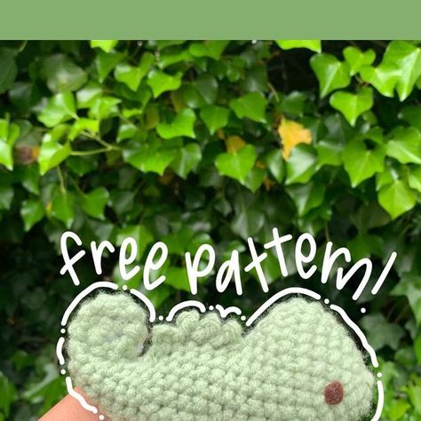 Chameleon Pattern, Crochet Fish, Crochet Knit Stitches, Crochet Animals Free Patterns, Crochet Design Pattern, Kawaii Crochet, Crochet Amigurumi Free Patterns, Crochet Things, Beginner Crochet Projects