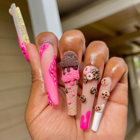 Pill Nails, Rolling Loud Nails, Candy Land Nails, Candy Nails Designs, Lsd Nails, Nail Competition, Cake Nails, Cookies And Ice Cream, Birthday Nail