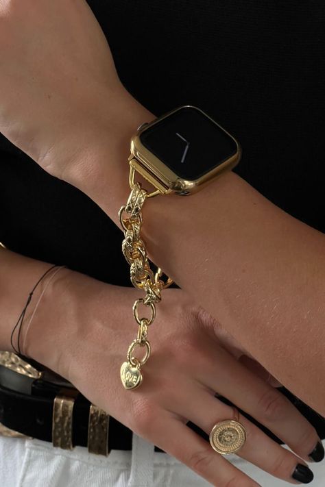 Because your wrist deserves the best. 💖⌚️ #LilyBand #WristStyle #FashionStatement Apple Watch Man Style, Apple Watch Bands Mens, Apple Watch Men, Apple Watch Style, Apple Watch Bands Fashion, Apple Watch Bracelet, Idea For Mother's Day, Iphone Airpods, Apple Watch Bracelets