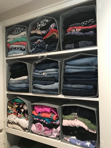 Blue Jean Organization Ideas, Storage Containers Organizing Closet, Lazy Closet Organization, Organize Jeans On Shelf, Jeans In Closet Organize, Closet Organization Ideas Pants, Deep Storage Closet Organization, Hoodies Organization Closet, Jeans Storage In Closet