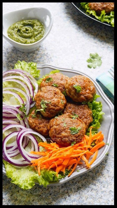 Galauti Kabab Recipe, Seekh Kebab, Chicken Kebab Recipe, Kebab Recipe, Recipe Challenge, Doner Kebab, Masala Spice, Mutton Recipes, Iranian Food