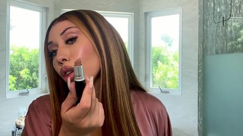 Kali Uchis Highlights Hair, Kali Uchis Brown Hair, Kali Uchis Hair Colors, Kali Uchis Blonde Highlights, Kali Uchis Vogue, Kali Uchis Hair, Latina Highlights, Kali Uchis Hairstyles, Kali Uchis Makeup