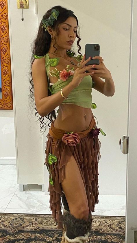 Hippie Rave Outfits, Fairy Costume Aesthetic, Halloween Rave Outfits, Halloween Rave, Festival Rave Outfit, Outfits Rave, Earthy Outfits, Coachella Outfit, Natural Form