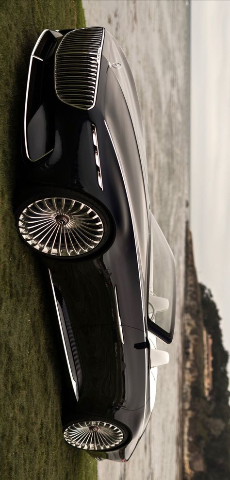 Maybach Car, Cars On The Road, Aesthetic Cars, Mercedes Benz Maybach, Mercedes Maybach, Luxury Lifestyle Dreams, Classy Cars, Fancy Cars, Super Luxury Cars