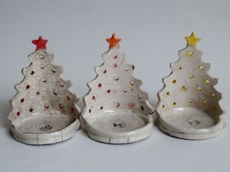 Kiln Guardian Ideas, Hand Built Pottery Christmas Ornaments, Ceramic Tea Lights, Tea Light Holder Ceramic, Air Dry Clay Tea Light Holder, Xmas Pottery Ideas, Holiday Ceramics Ideas, Ceramic Xmas Decorations, Pottery Tea Light Holders