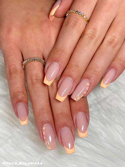 Coffin Peach French Manicure Peach Colored Nails, Coral Nails With Design, Peach Nails, Coral Nails, Nails Easy, Summery Nails, Casual Nails, Nails Spring, Ballerina Nails