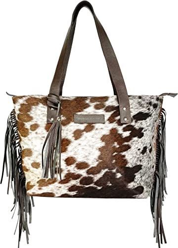 check out this adorable cowhide bag... in love Western Bags, Western Bag, Cowhide Purse, Western Handbags, Cowhide Bag, Ethiopian Opal Ring, Shoe Tags, Western Outfits, Western Style