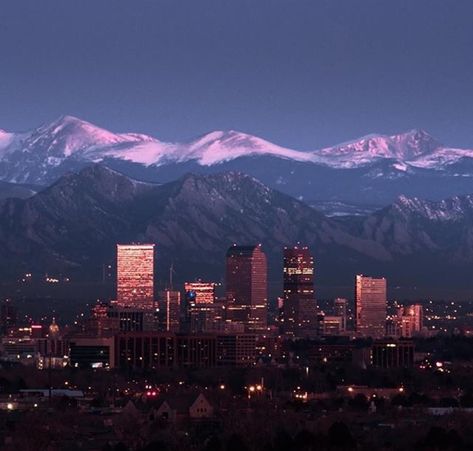 It’s morning before the Mile High city rises in the Rocky Mountains. Such a beautiful city, skyline, & view of the snow caped Rockies. Denver Mountains, Denver Skyline, California Zephyr, Colorado City, Colorado Denver, Mile High City, Denver City, Mountain Background, Denver Art Museum