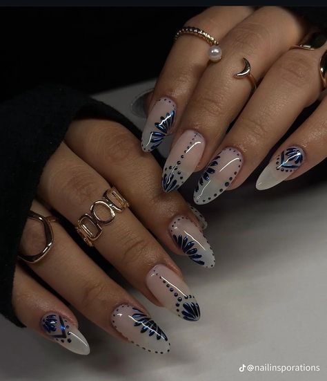 Nail Ideas Cute Design, 2 Design Nails, Nail Art Different On Each Nail, Nail Gel X Designs, Cool Almond Nails Designs, Gel X Inspo Nails, Almond Gel X Nail Designs, Medium Almond Nails Designs, Blue Almond Acrylic Nails