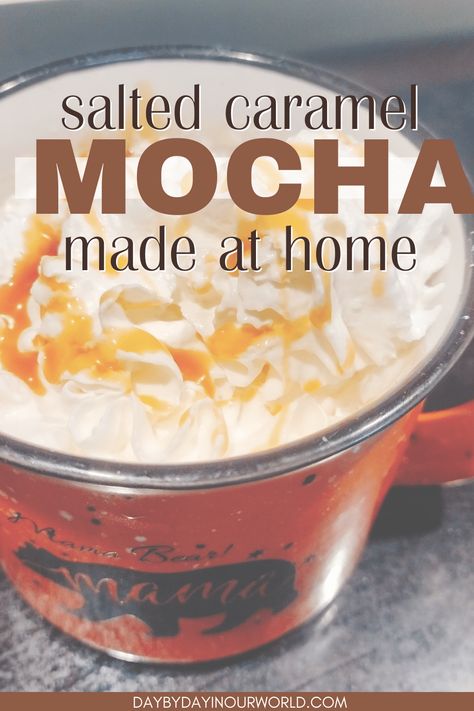 Unleash your inner barista and conquer the salted caramel mocha. Learn the secrets behind the perfect balance of espresso, frothy milk, and heavenly caramel. Mocha At Home, Homemade Mocha, Fancy Coffee Drinks, Salted Caramel Recipes, Homemade Salted Caramel, Salted Caramel Mocha, Espresso At Home, Mocha Recipe, Caramel Mocha