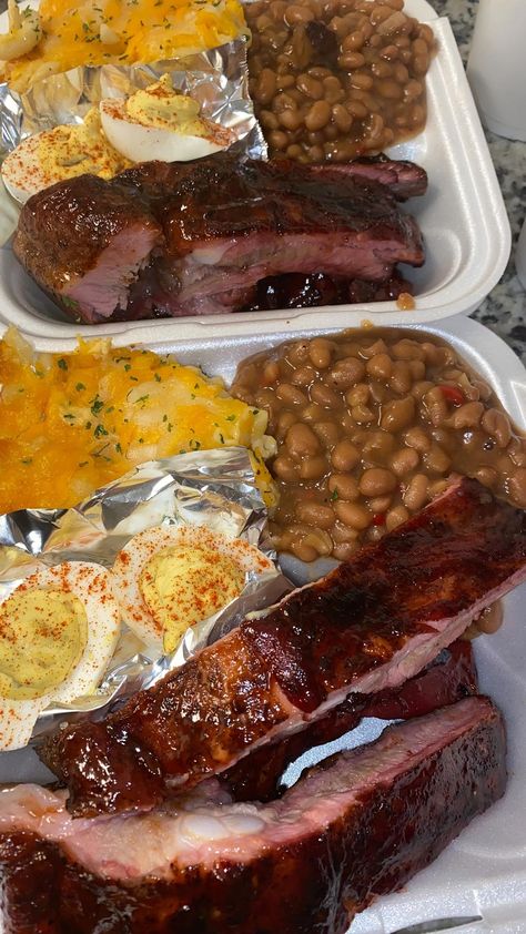 Bbq Ribs Plate Ideas, Ribs Mac And Cheese Baked Beans, Soul Food Truck, Mac And Cheese Meals Dinners, Bbq Soul Food Plates, To Go Plates Food Ideas, Baked Beans Meal Ideas, How To Make Baked Beans, Christmas Soul Food