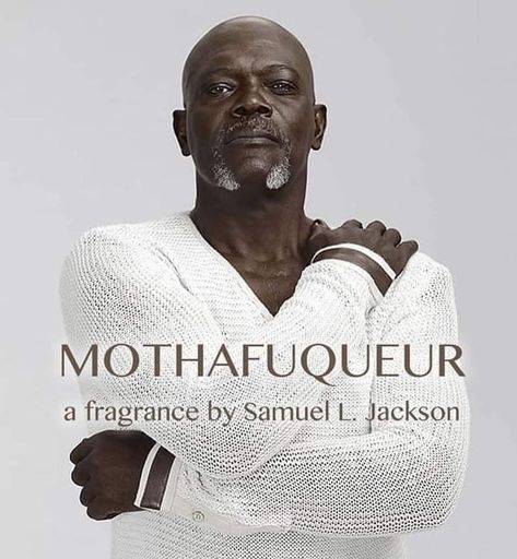 😆 Who did this?!? #SamuelLJackson #Mothafuquer #Fragrance #FunnyMeme #Hilarious #FridayFunny 😂😂😂😂 Samuel Jackson, Samuel L Jackson, Best Funny Pictures, Smell Good, Bones Funny, Popular Memes, New Memes, Ufc, Trending Memes