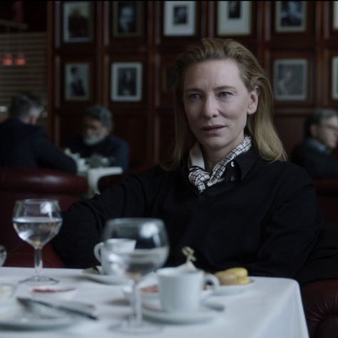 Lydia Tar, Catherine Élise Blanchett, Movies Outfit, Cozy Scarf, Work Uniforms, Movie Fashion, Euro Style, Cate Blanchett, Fashion Tv