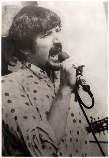 Denny Doherty, John Phillips, Hollywood Bowl, The Hollywood Bowl, Shooting Star, Beautiful Voice, Classic Rock, The Voice, The Sun