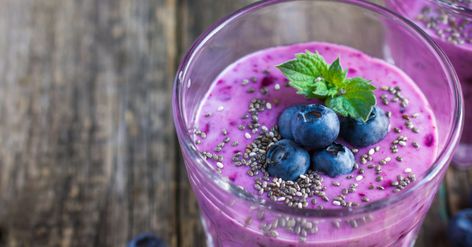 The Galveston Diet: Healthy Greek Yogurt Bowl or Smoothie Recipe Immune Boosting Smoothie Recipes, Smoothie Combinations, Galveston Diet, Collagen Smoothie, Immune Boosting Smoothie, Blueberry Smoothie Recipe, Healthy Greek Yogurt, Protein Smoothie Recipes, Healthy Sweet Treats