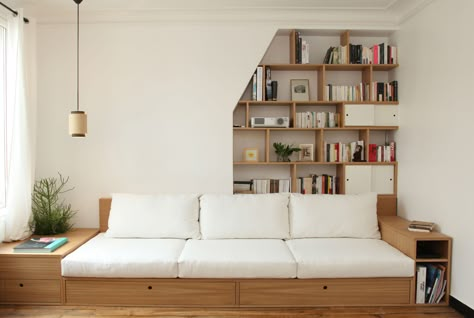 Built In Couch, Built In Sofa, Pallet Sofa, Diy Sofa, Book Shelf, Window Seat, Home Office Design, Banquette, Joinery