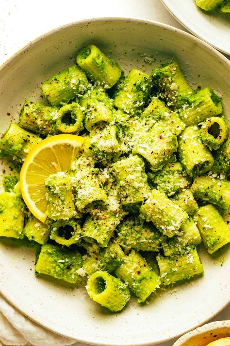 Lemony Broccoli Pesto Pasta - Gimme Some Oven Broccoli Pasta Sauce, Broccoli Pesto Pasta, Spinach Pesto Pasta, Broccoli Pesto, Spring Pasta, Boiling Pasta, Pesto Pasta Recipes, Healthy Italian, Real Foods