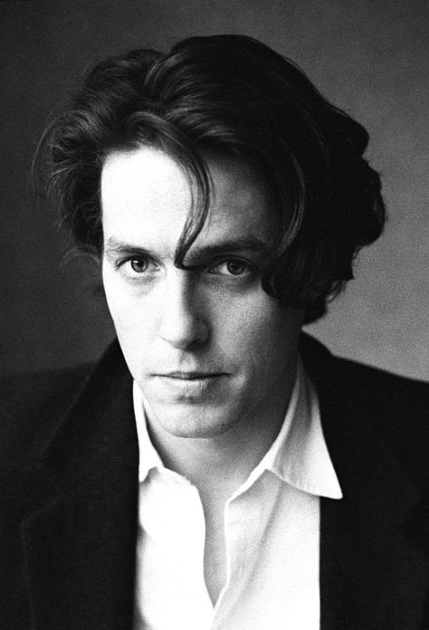 Hugh Grant Hugh Grant 90s, Huge Grant, Hug Grant, Hugh Grant Notting Hill, English Actors, 90s Actors, Hugh Grant, Bridget Jones, Celebrity Portraits