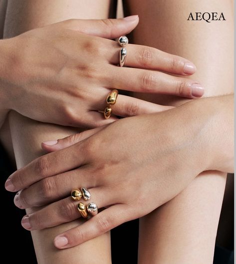 Inteofucing AEQEA's Saturday Ring is versatile, lightweight, and easy to pair with just about anything in your wardrobe. Handcrafted in stainless steel with a choice of 22k Gold or a Silver Rhodium Finish. AEQEA’s Sunday Ring combines a laid-back lounge mood with a chic statement look. As seen here, AEQEA’s Saturday Ring. Shop the collection at aeqea.in #aeqea❤️‍🔥 #lfw2024 #ringsofinstagram Dance Earrings, Paris Jewelry, Embracing Change, Open Rings, Ear Cuff Earings, Embrace Change, Lily Collins, Pearl Gemstone, Fine Rings