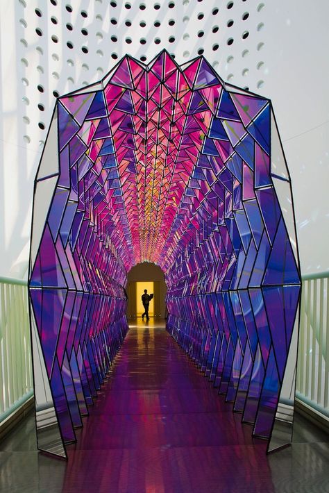 Studio Olafur Eliasson, Architecture Cool, زجاج ملون, Olafur Eliasson, Art Installation, Sculpture Installation, Public Art, Amazing Architecture, 인테리어 디자인