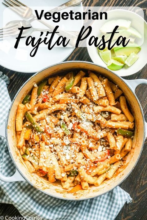 Fajita Pasta Recipe, Pasta With Tomato Sauce, Fajita Pasta, Healthy Vegetarian Dinner, Vegetarian Pasta Recipes, Quick Diet, Meatless Recipes, Meatless Dinner, Healthy Pasta Recipes