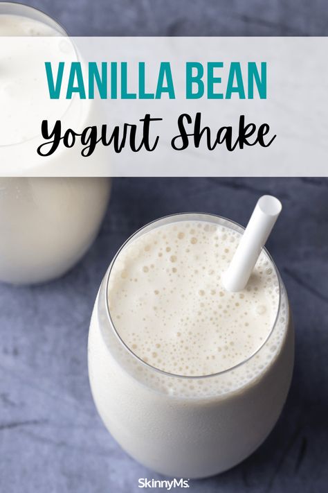 Yogurt Shake Recipes, Healthy Vanilla Milkshake, Vanilla Yogurt Smoothie Recipes, Smoothie With Vanilla Yogurt, Things To Put In Yogurt, Greek Yogurt Milkshake, Protein Shakes With Greek Yogurt, Healthy Milkshake Recipes Smoothies, Greek Yogurt Shake Recipes