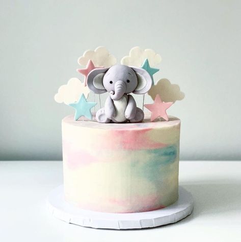 Gender Reveal, Essen, Reveal Cake Ideas, Gender Reveal Cake Ideas, Elephant Theme, Gender Reveal Cake, Gender Neutral Baby Shower, Baby Bee, Baby Party