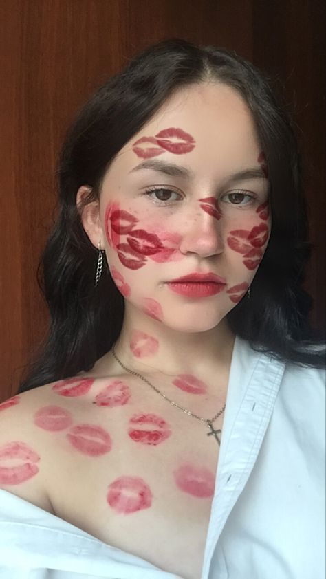 Kiss Costume Makeup, Kiss Mark Makeup Look, Love Letter Halloween Costume, Kisses Makeup Look, Lipstick Kiss Marks On Face, Kisses Halloween Costume, French Kiss Costume Halloween, Cupid Halloween Costume Ideas, Cupid And Psyche Costume