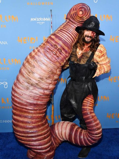 Heidi Klum dresses as a worm to her annual Halloween bash | news.com.au — Australia’s leading news site Heidi Klum Halloween Costume, Leni Klum, Best Celebrity Halloween Costumes, Annual Halloween Party, Creepy Costumes, Spiderman Costume, Celebrity Halloween Costumes, Halloween Express, Couples Halloween