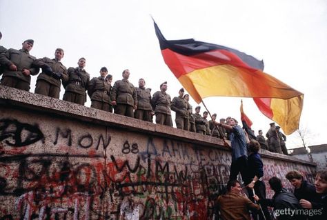 Berlin Flag, Fall Of Berlin Wall, Berlin Wall Fall, Border Guard, The Berlin Wall, West Berlin, East Berlin, German History, Berlin Wall