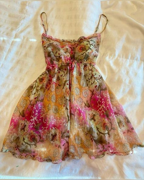 Whimsical Spring Outfits, Occasional Outfits, Cutesy Clothes, Holiday Fits, Boho Whimsical, Dress Business, Fashionable Dresses, Floral Babydoll Dress, Coconut Girl