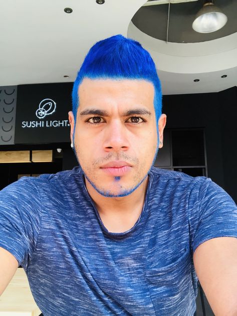 This is my blue hair Blue Hair, Colourful Hair, Dark Blue Hair Men, Mens Blue Hair, Dark Blue Hair, Pretty Faces, Colorful Hair, Hair Ideas, Cortes De Pelo